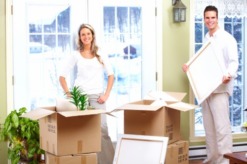 Careful room-by-room packing support in a Mayfair property